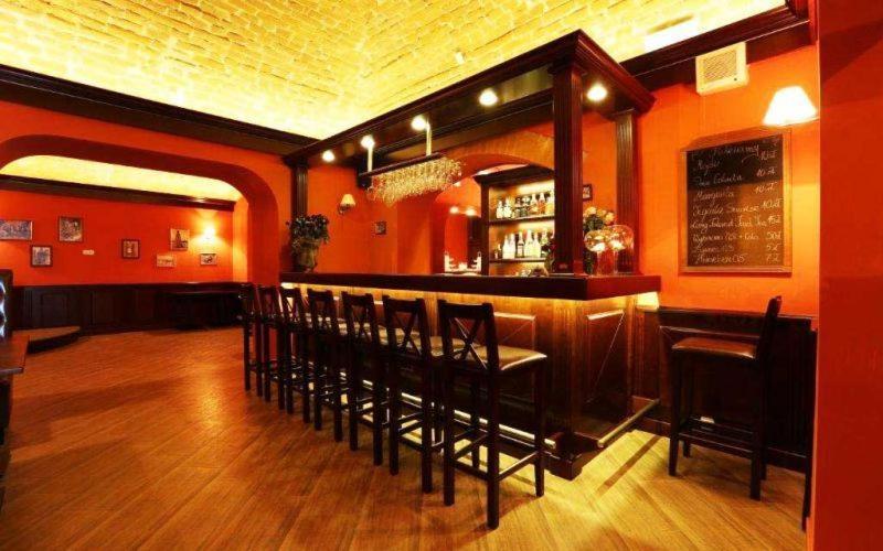 Rynek 6 Retro Pub & Hostel Radom Extérieur photo